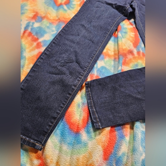 Jessica Simpson Junior 27 - Picture 5 of 5